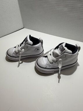 Converse All-Star High Tops Baby Shoes All White Size 5